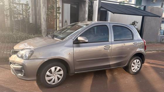 TOYOTA ETIOS 1.3 X 16V FLEX 4P MANUAL